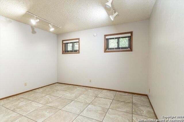 13331 La Vista Dr - Photo 11