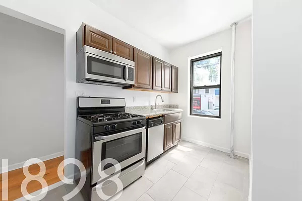 102-45 Corona Ave - Photo 4