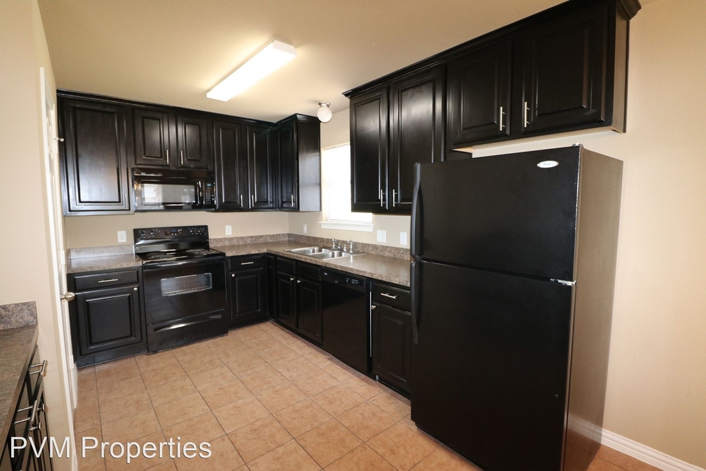 3009 Breton Street - Photo 1