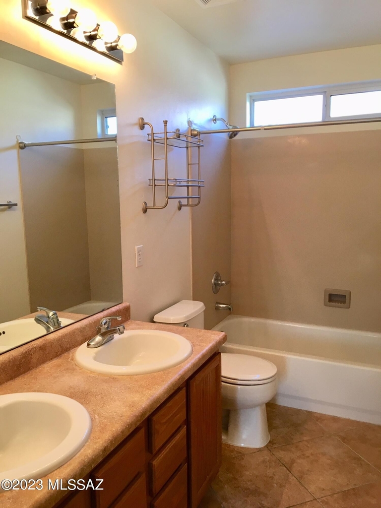 2751 N Saramano Lane - Photo 13