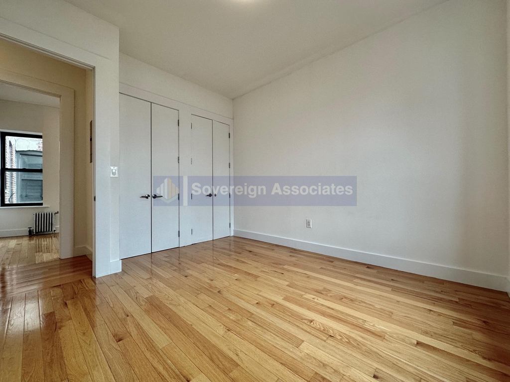 601 West 137th Street - Photo 10