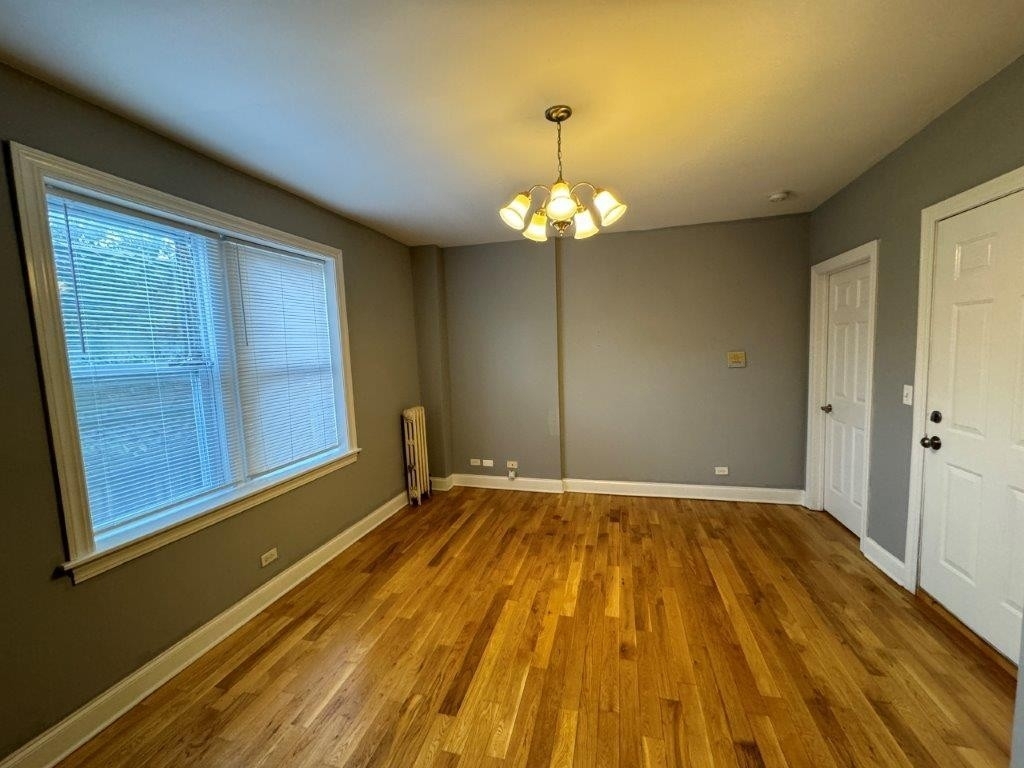 4560 W George Street - Photo 1