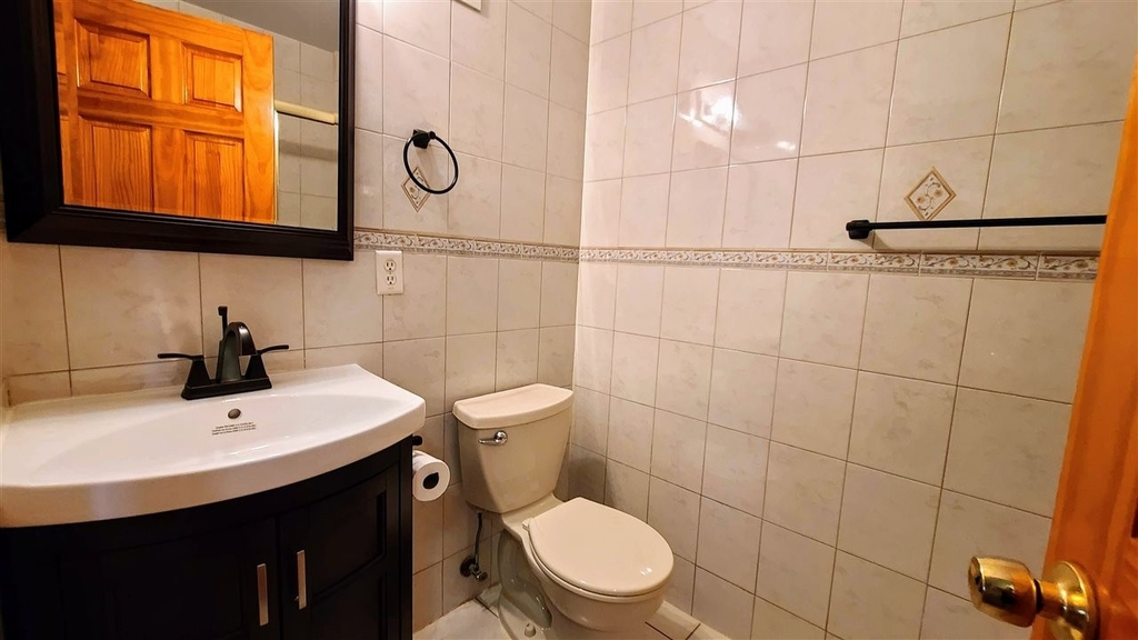 55 Grace St - Photo 10