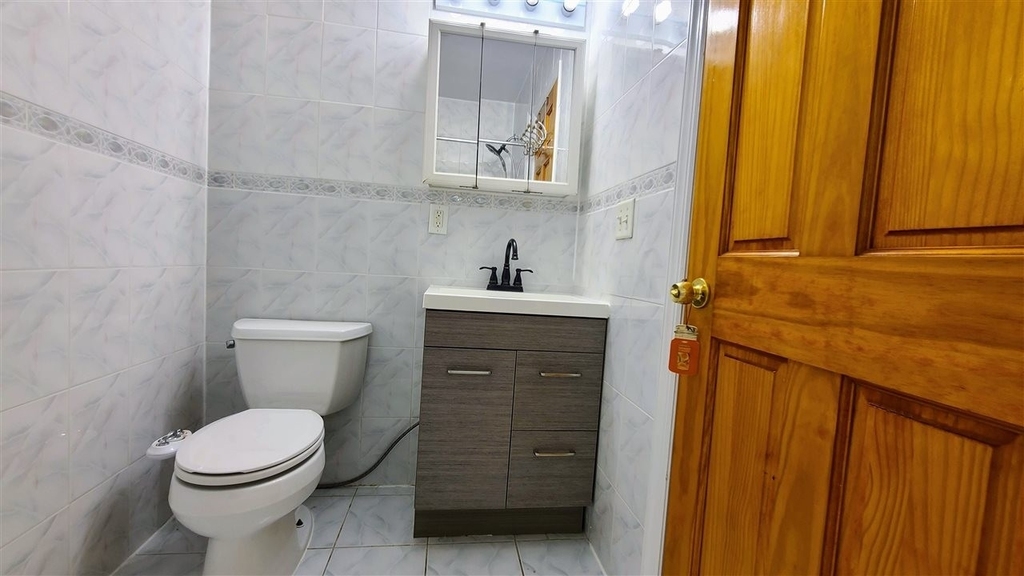 55 Grace St - Photo 11