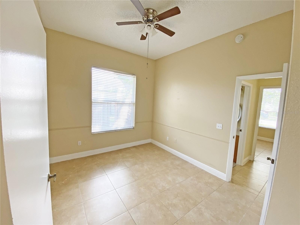 1106 Parker Canal Court - Photo 22