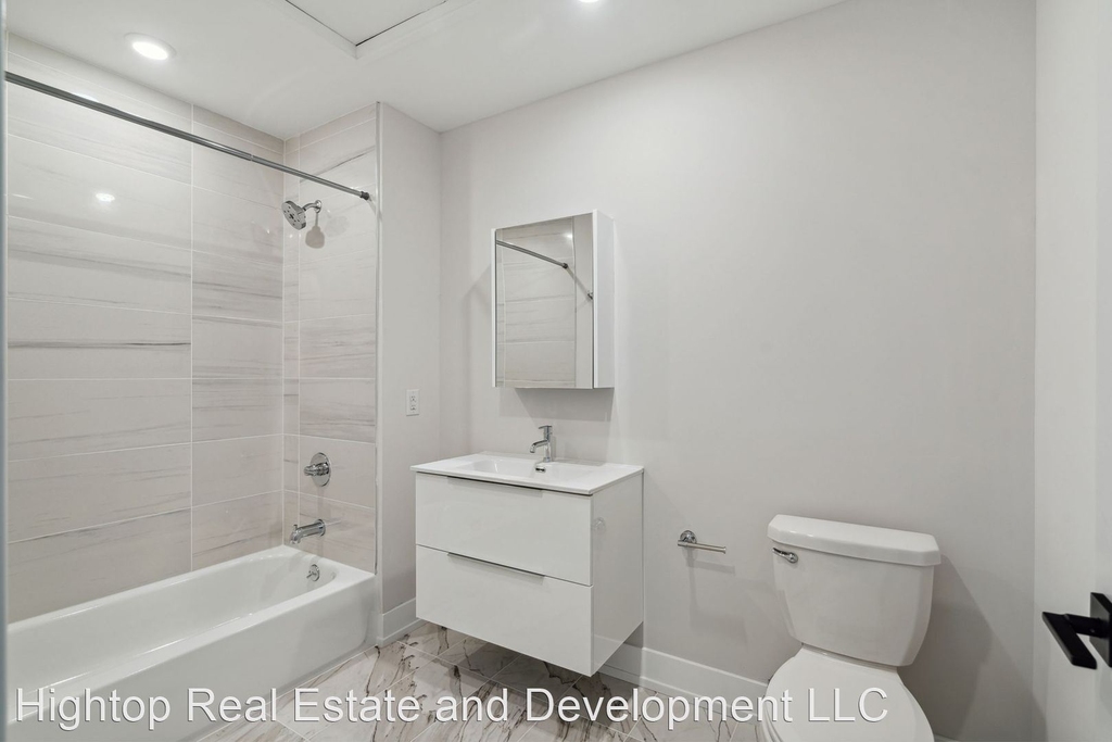 342 W Girard Ave - Photo 10