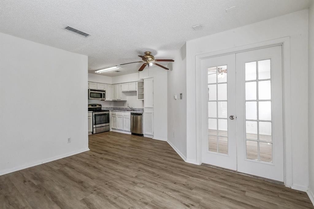 9835 Walnut Street - Photo 6