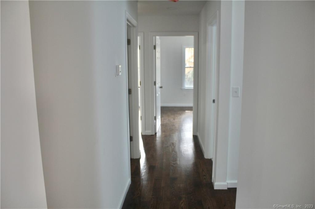 1257 Howard Avenue - Photo 3