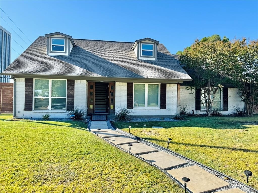 7986 Roundrock Road - Photo 0