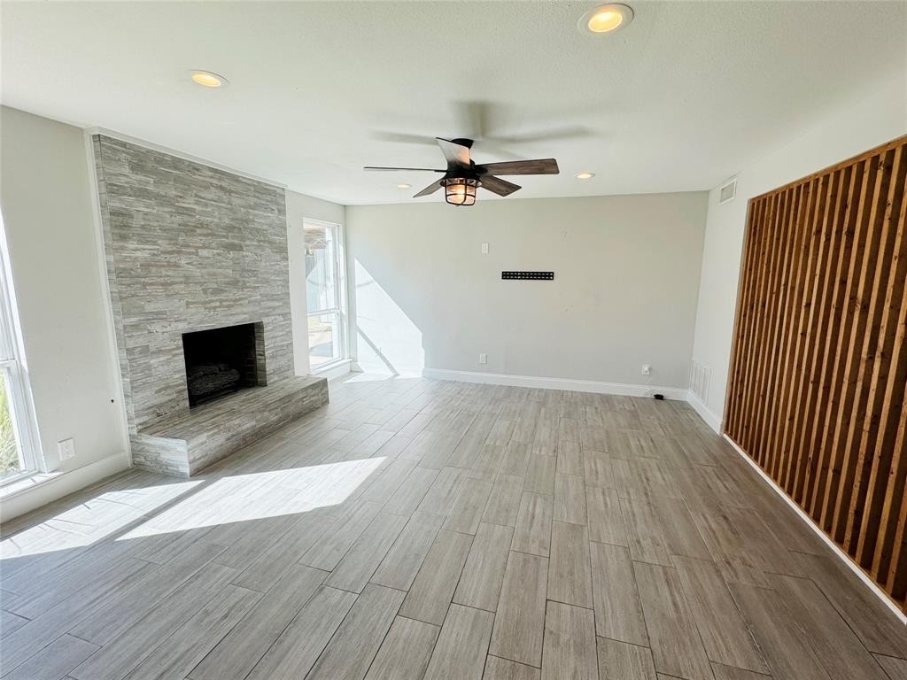 7986 Roundrock Road - Photo 4