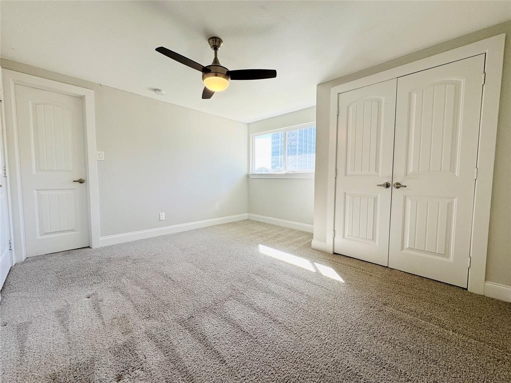 7986 Roundrock Road - Photo 6