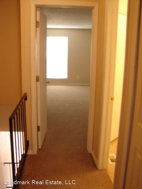 4035 Charleston Drive - Photo 7