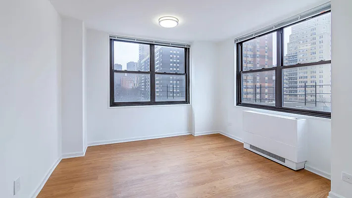 East 27th Street  - Photo 0