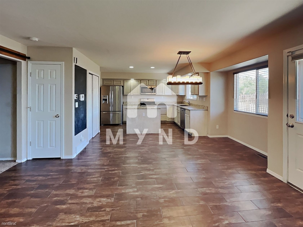 7174 Araia Dr - Photo 3