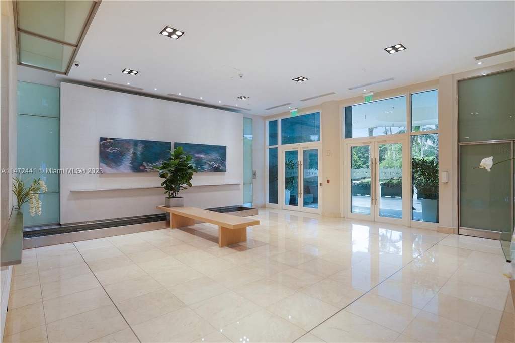 2101 Brickell Ave - Photo 9