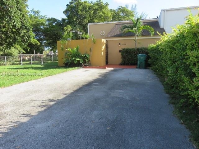 12300 Sw 18 Te - Photo 1