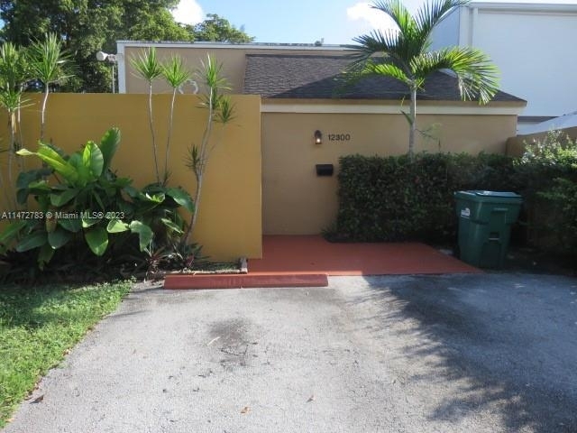 12300 Sw 18 Te - Photo 0