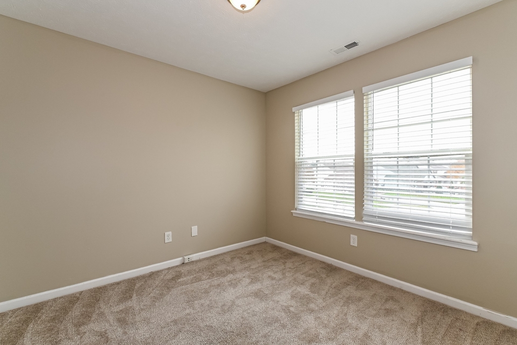 10954 Snowdrop Way - Photo 12