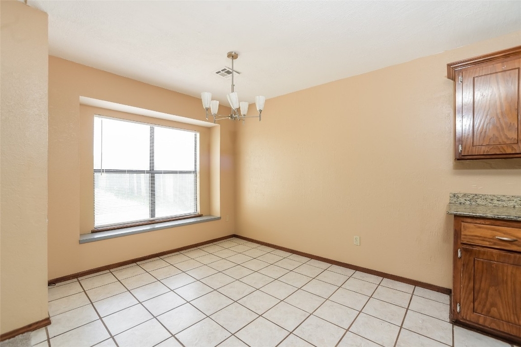 1229 Sw 100th Terrace - Photo 4