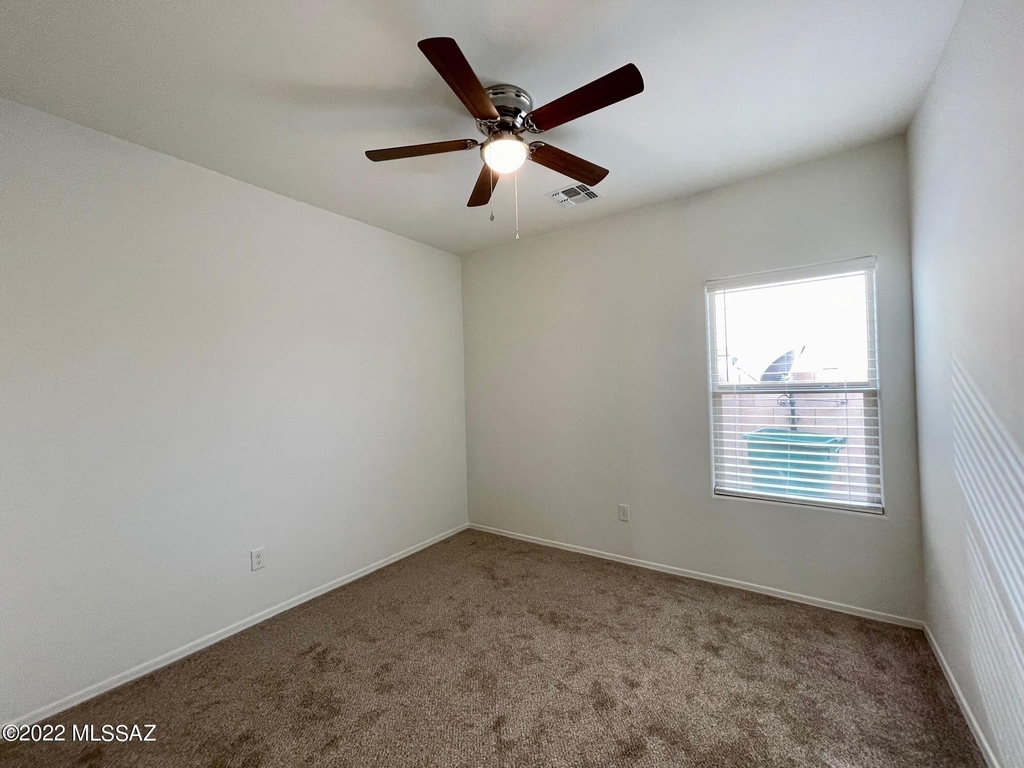 8994 W Rolling Springs Drive - Photo 21