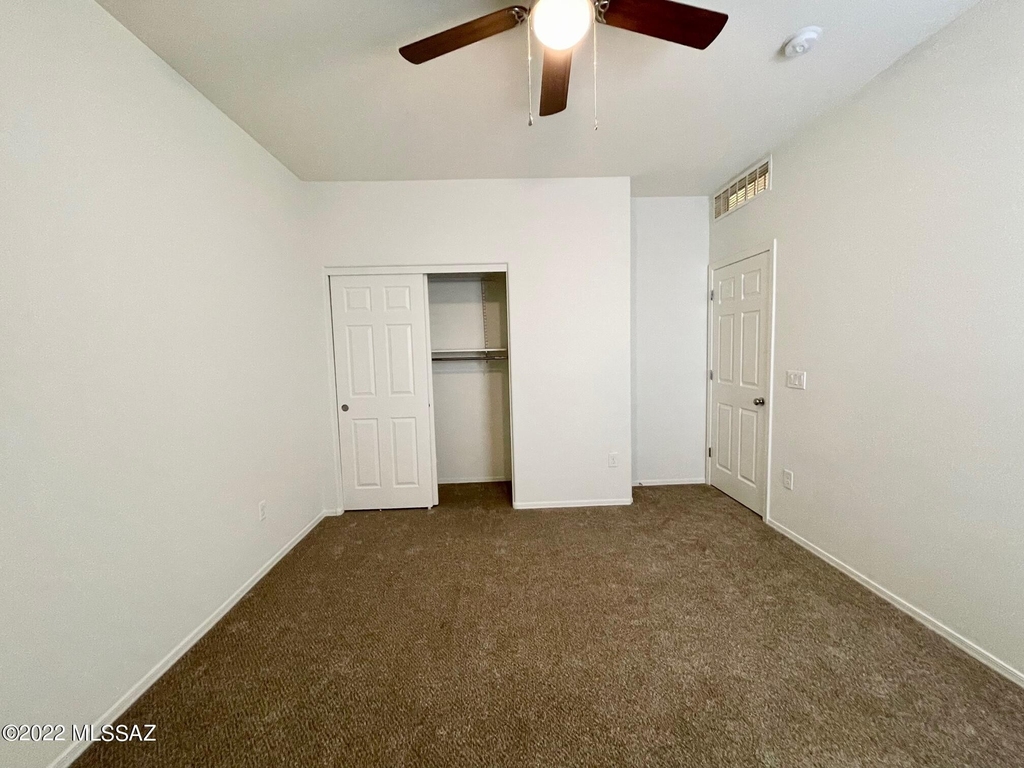 8994 W Rolling Springs Drive - Photo 23