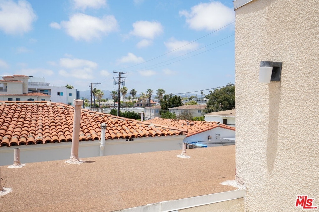 1239 9th St - Photo 42