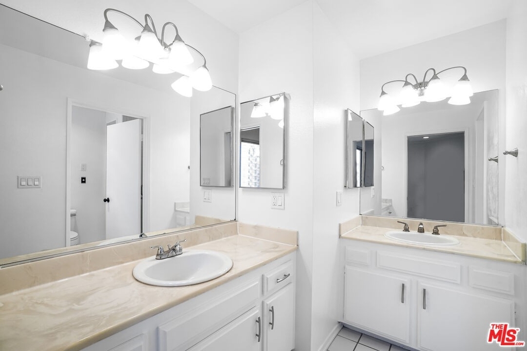 1239 9th St - Photo 32