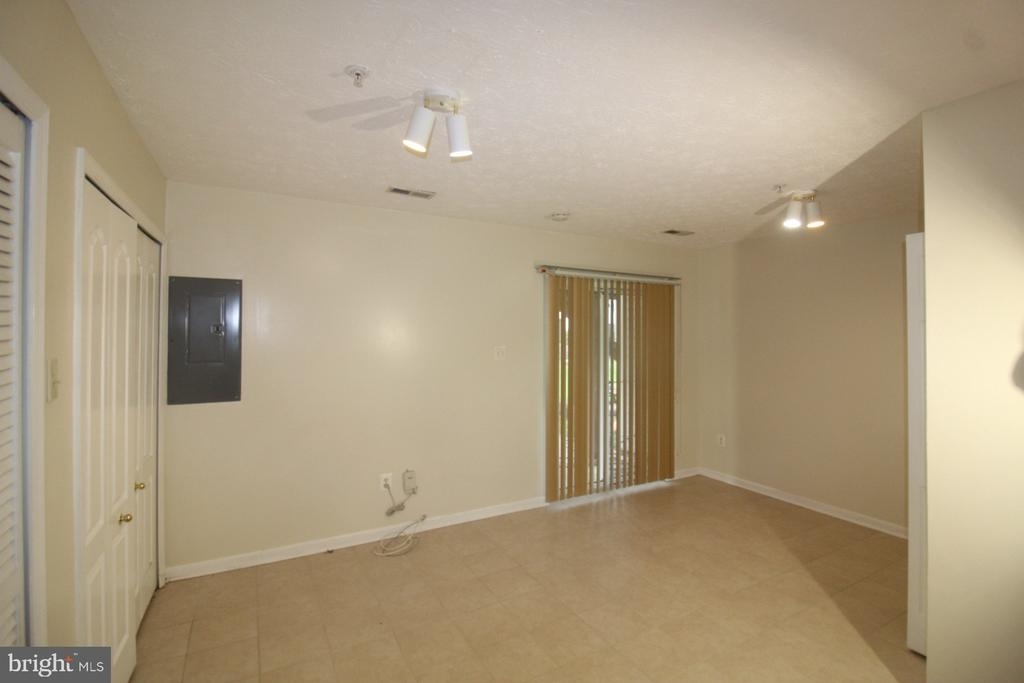 2811 Berrywood Ln - Photo 12