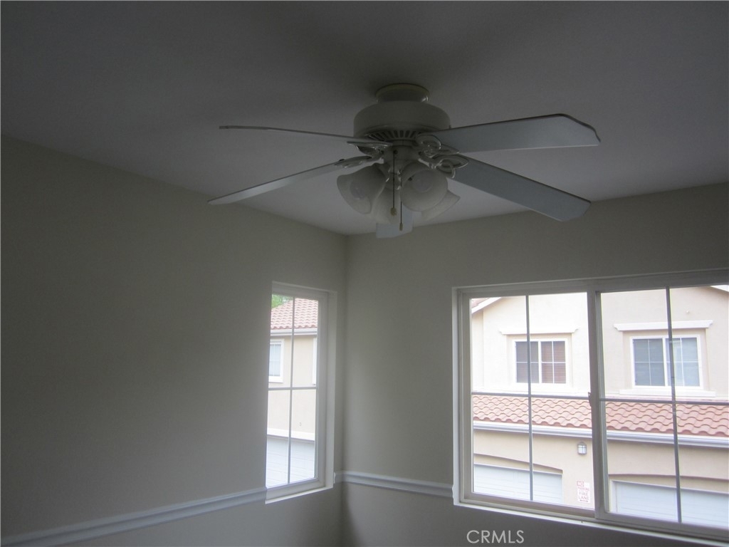 25777 Perlman Place - Photo 12