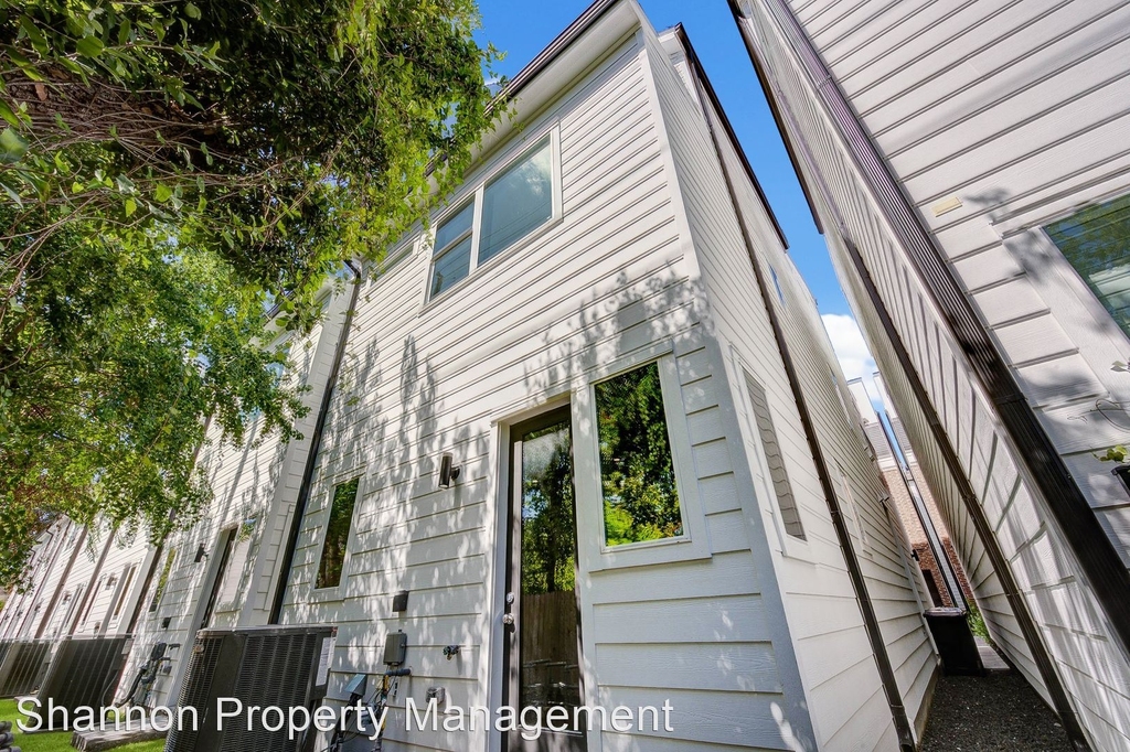 5837 Dolores Street - Photo 21