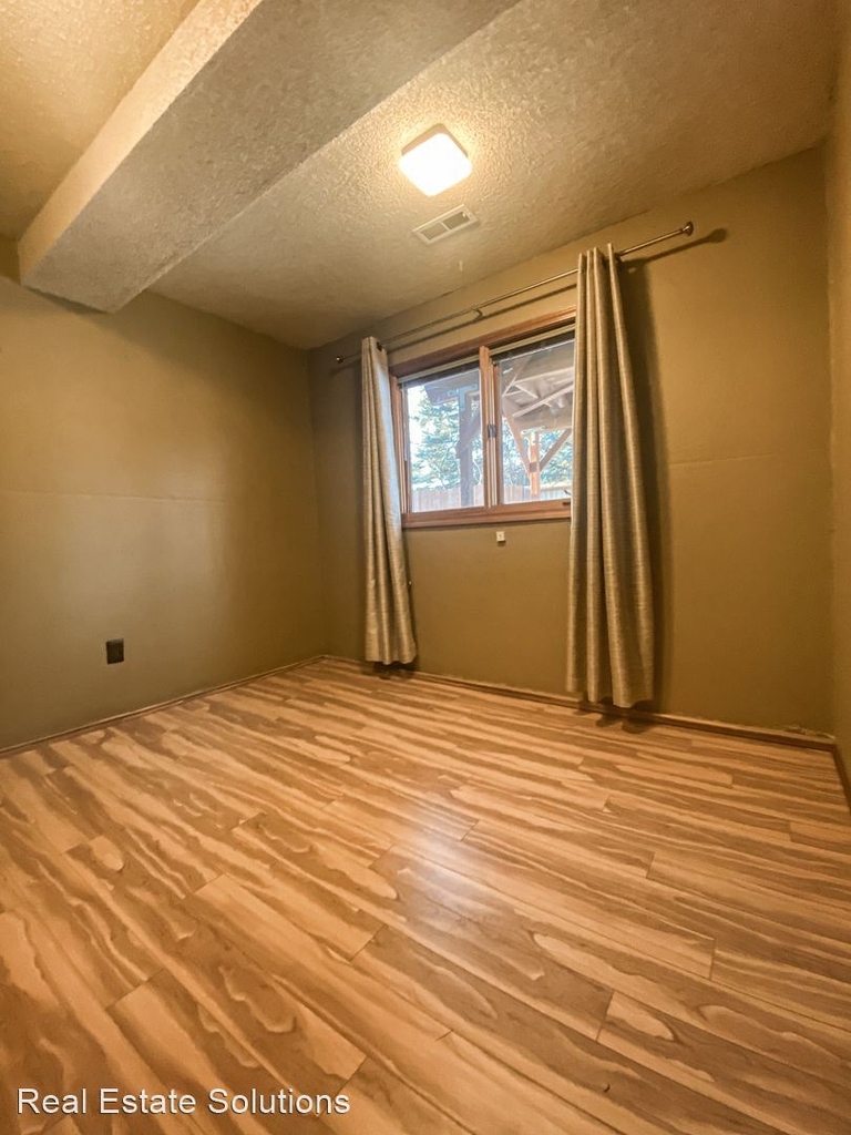 3101 Uno Circle - Photo 26