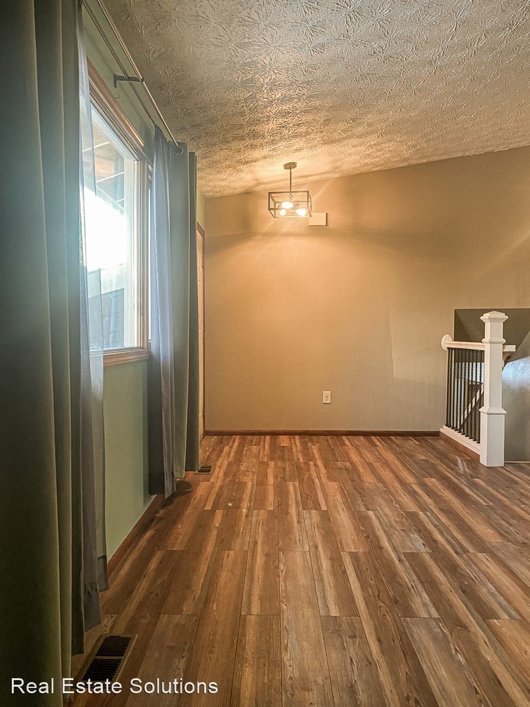 3101 Uno Circle - Photo 7