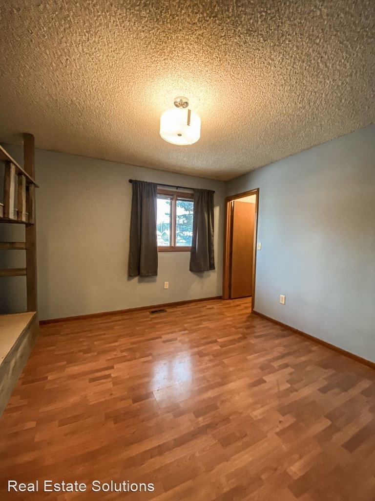 3101 Uno Circle - Photo 15