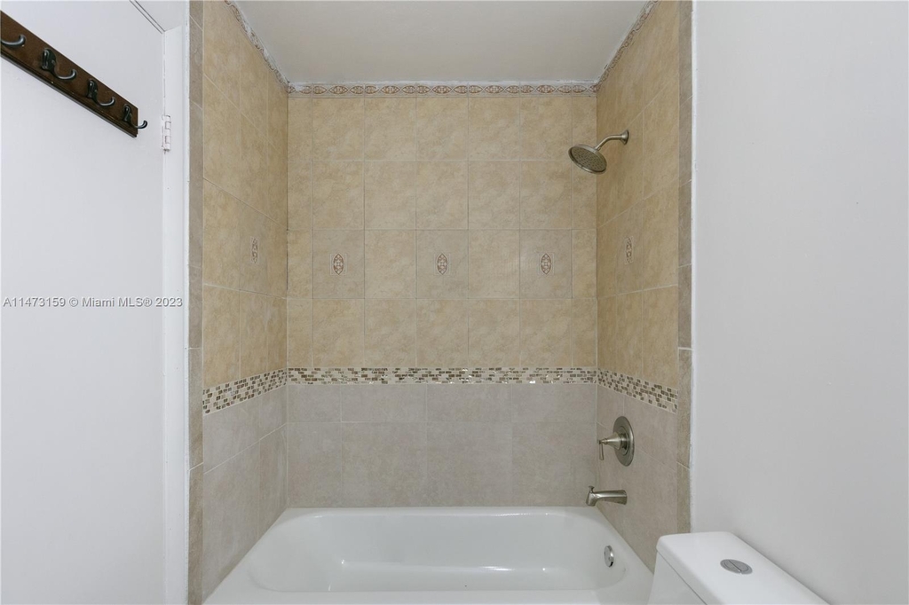 2790 W 60th St - Photo 11