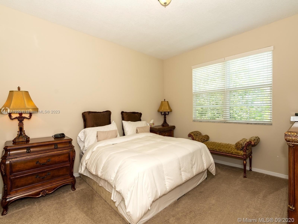 5213 Sw 78th Ter - Photo 14