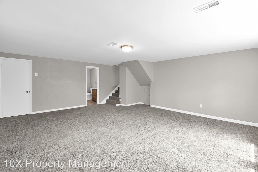 1609 Courtright Road - Photo 15