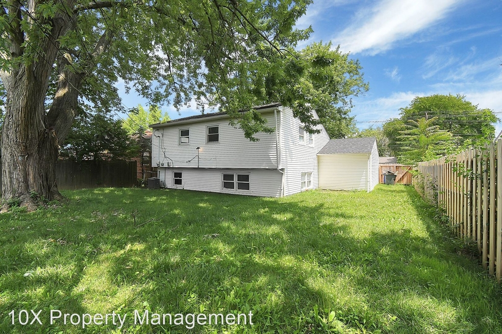 1609 Courtright Road - Photo 26
