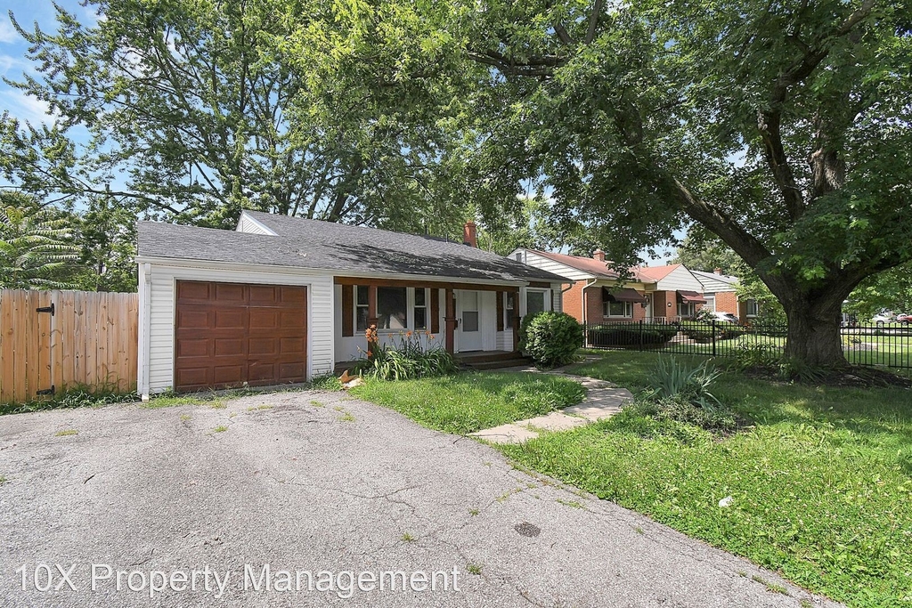 1609 Courtright Road - Photo 1