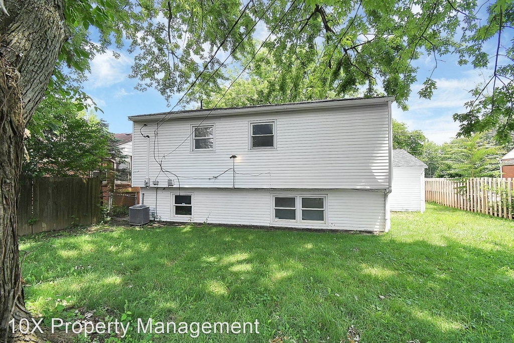1609 Courtright Road - Photo 25