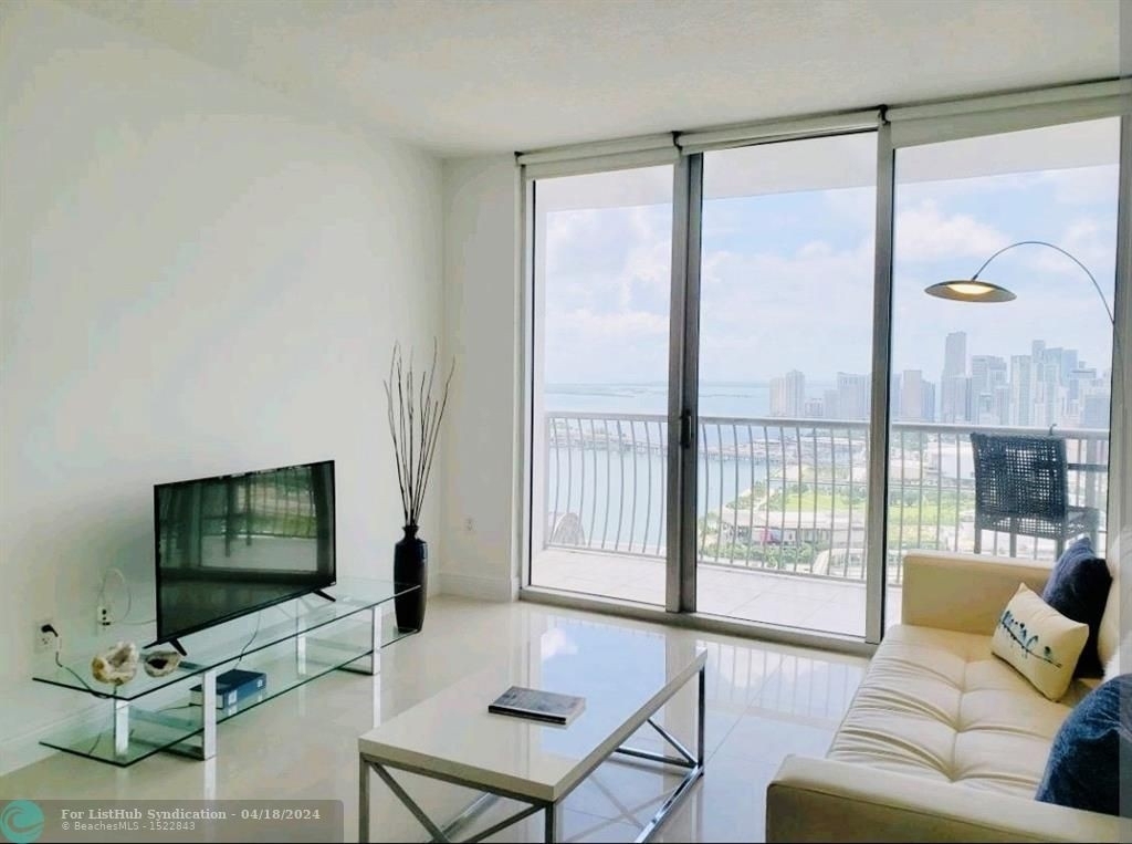 1750 N Bayshore Dr - Photo 1