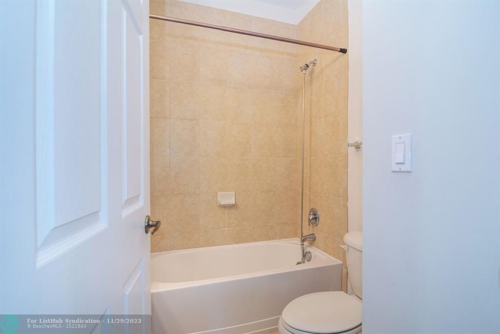 1136 Sw 147th Ave - Photo 22