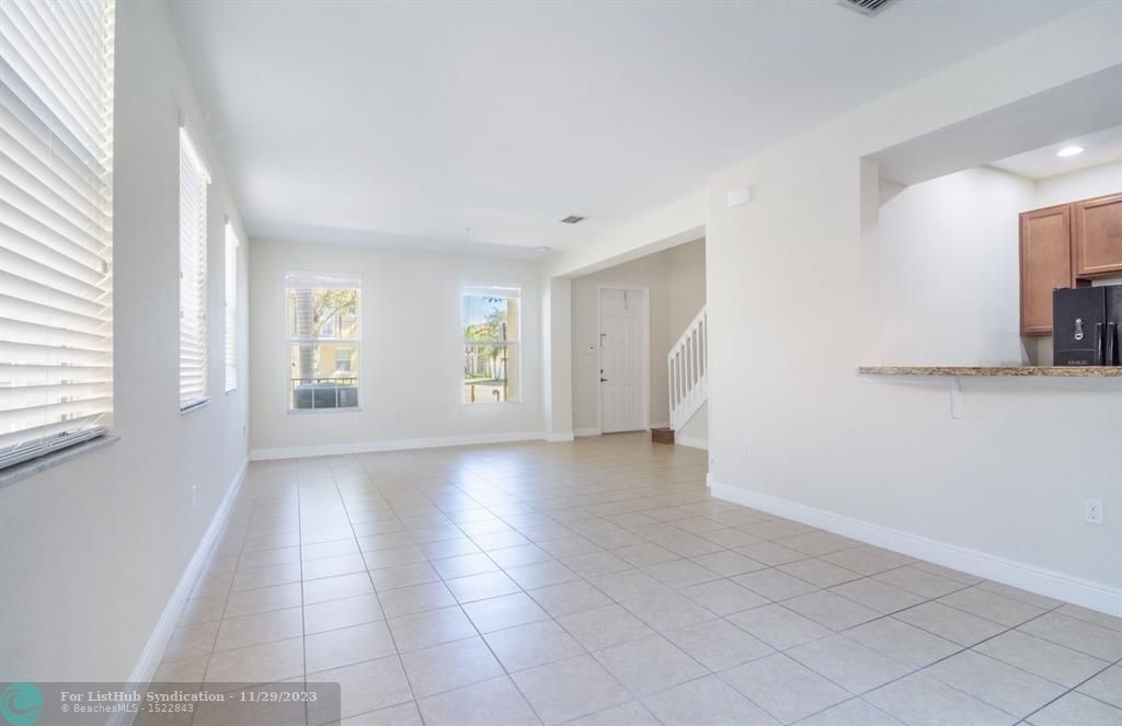 1136 Sw 147th Ave - Photo 8