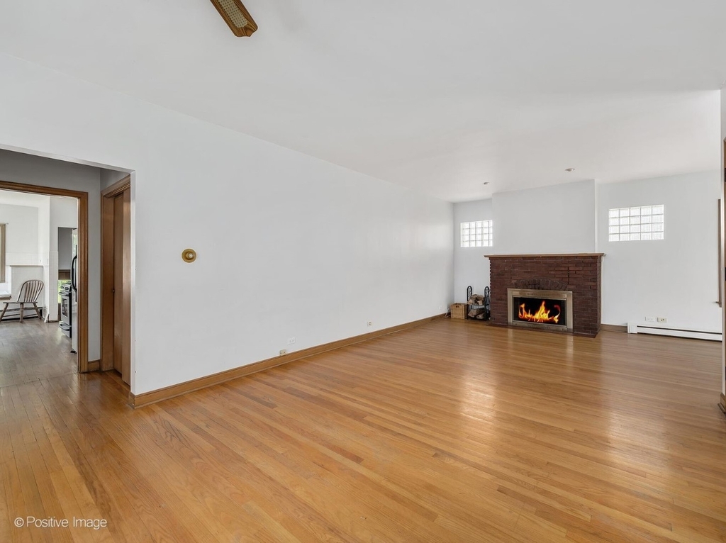 8130 W 27th Street - Photo 4