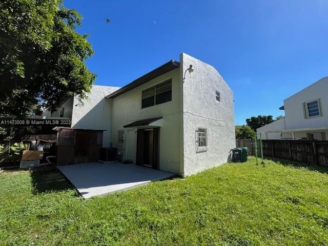 6824 Sw 114th Ave - Photo 16