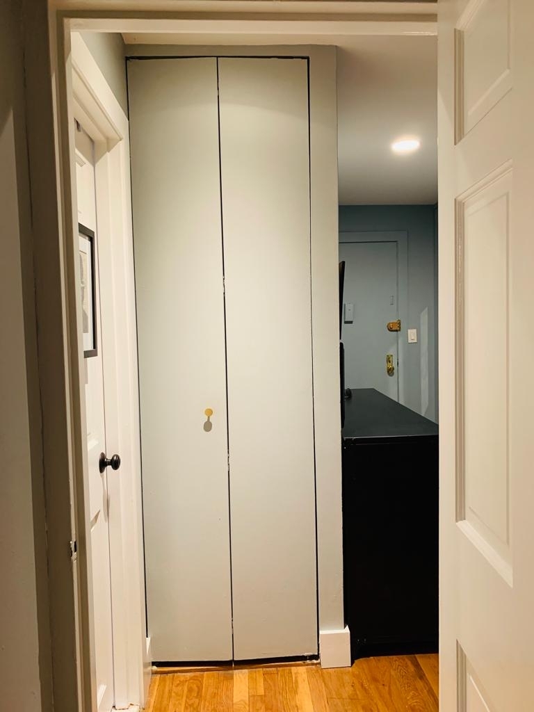417 East 90th Street - Photo 9