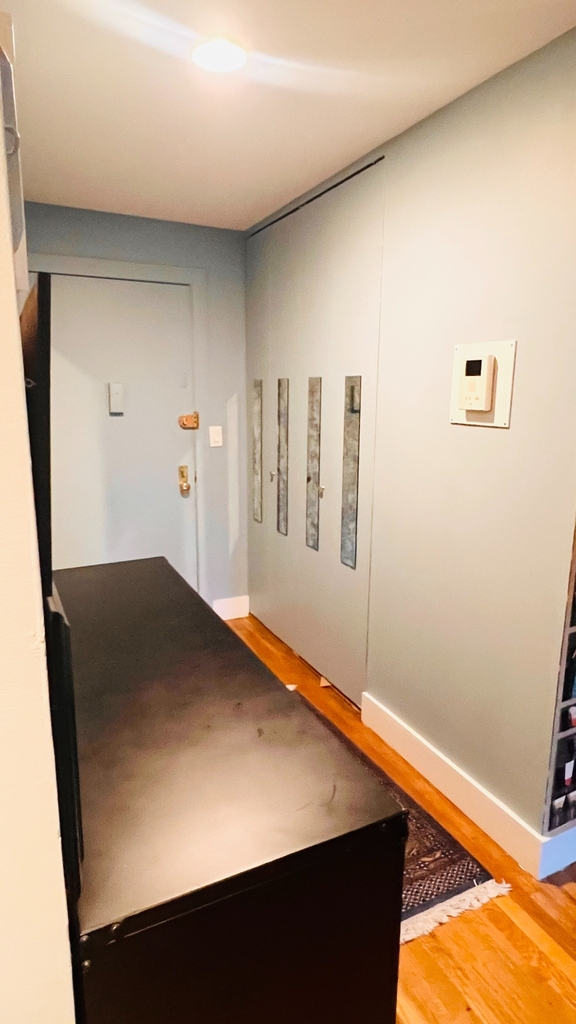 417 East 90th Street - Photo 4