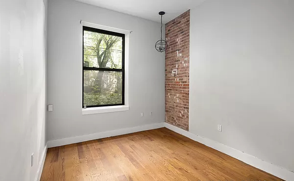 321 Putnam Avenue - Photo 3