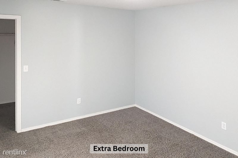 12867 Adelaide St. - Photo 20