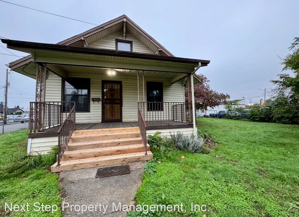 8105 Se Alder St. - Photo 1