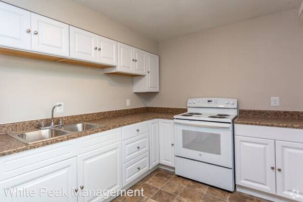 1535 South 8th Street - Photo 2